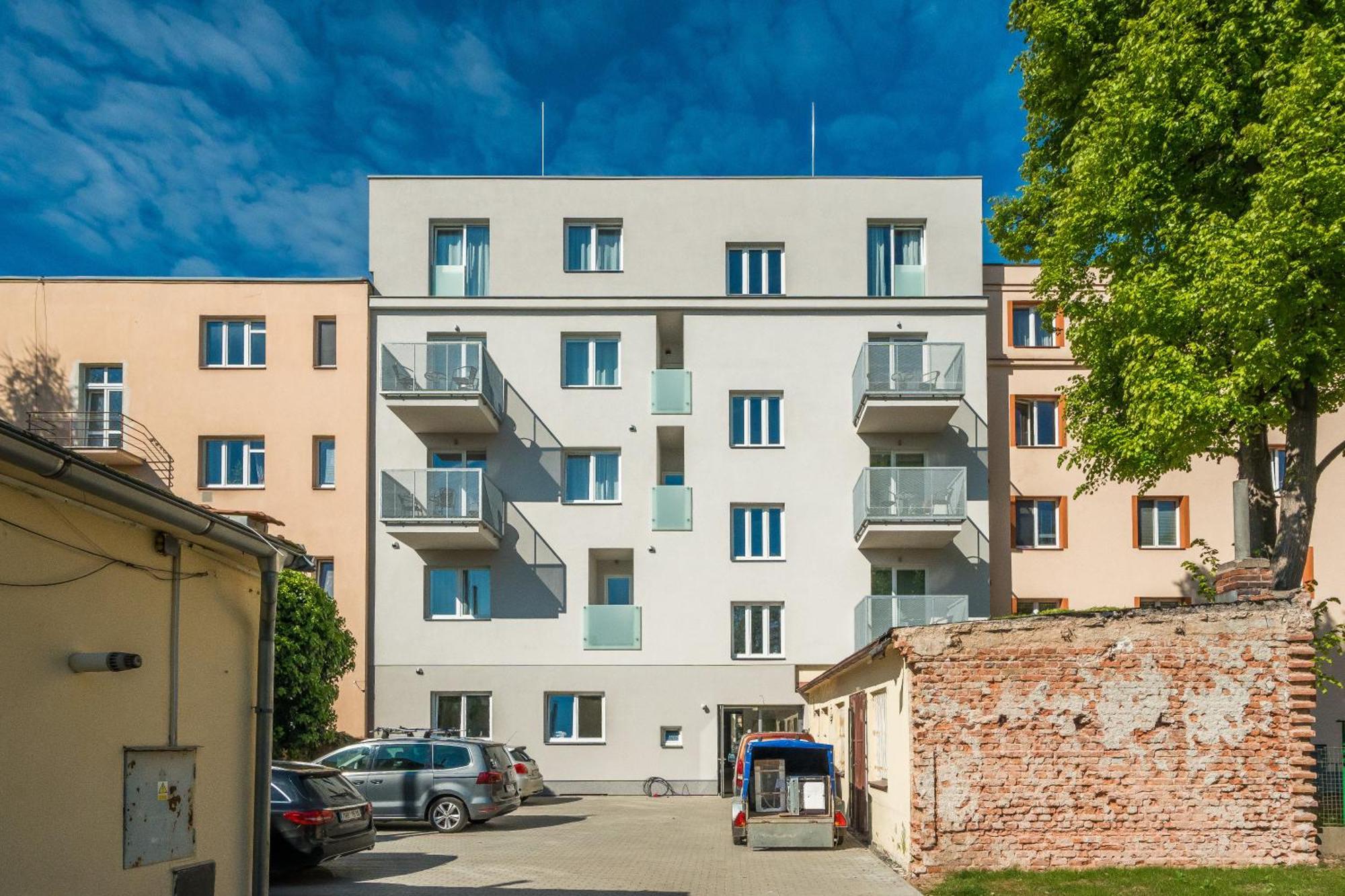 Perla Hradce 303 * Hradec Králové